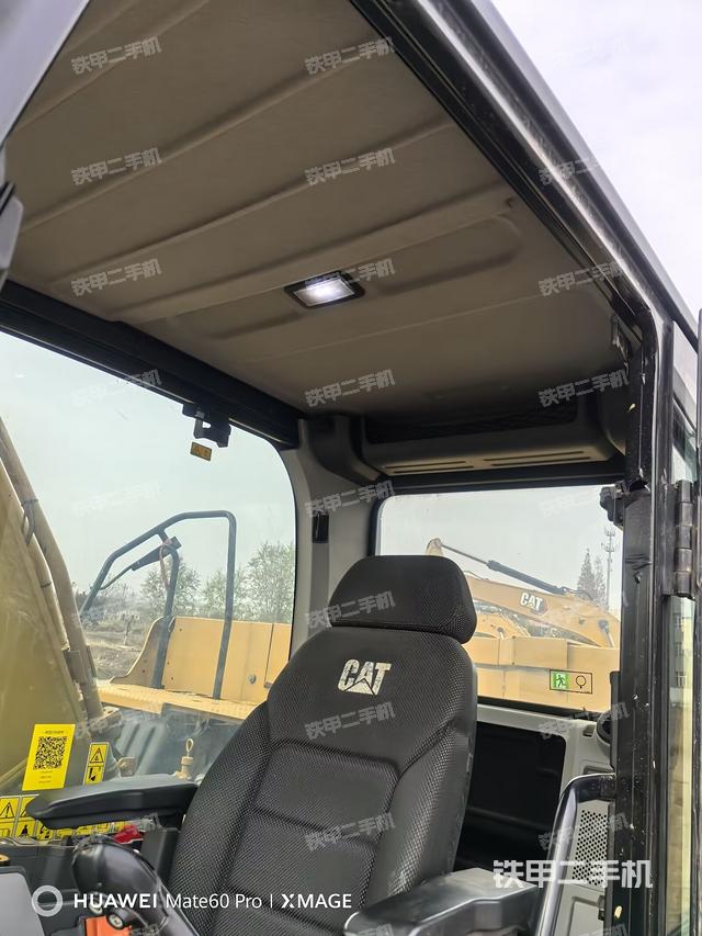 后窗玻璃角標(biāo)(駕駛室部分) 后窗玻璃角標(biāo)(駕駛室部分)