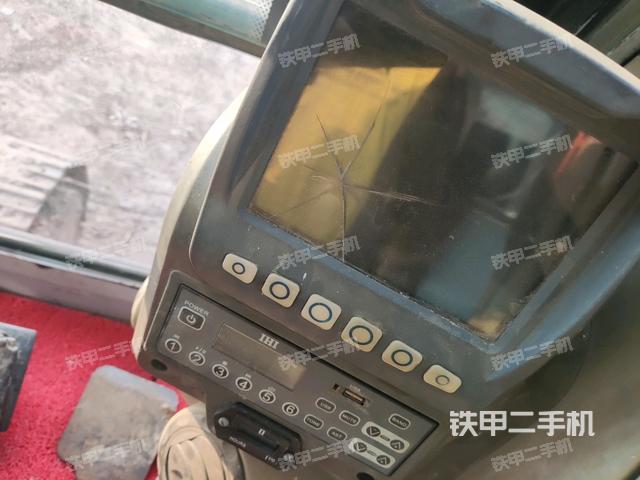 顯示屏?(駕駛室部分) 顯示屏?(駕駛室部分)