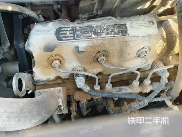 發(fā)動機整體俯視(整機外觀) 發(fā)動機整體俯視(整機外觀)