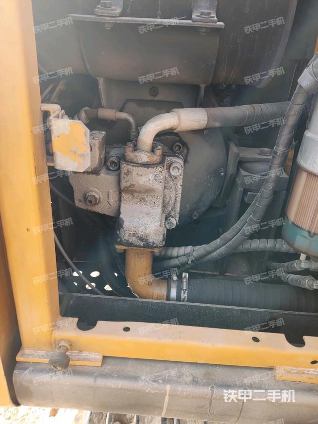 液壓泵室（大件艙室）