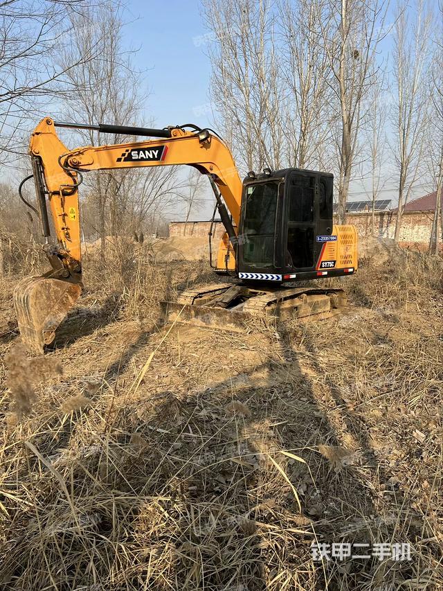 駕駛室整體（整機(jī)外觀）