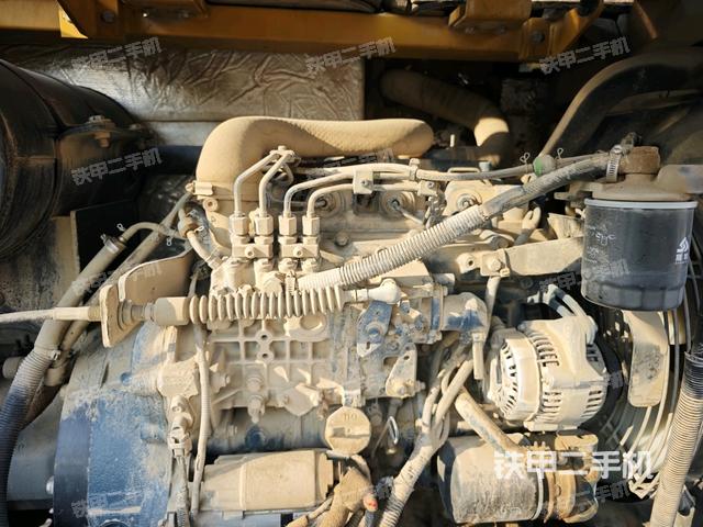 發(fā)動機整體俯視（整機外觀）