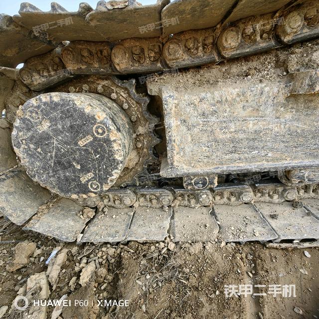 右驅(qū)動(dòng)輪(行走機(jī)構(gòu)) 右驅(qū)動(dòng)輪(行走機(jī)構(gòu))