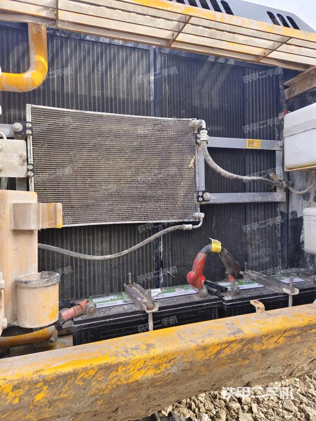 散熱器正面（大件艙室）