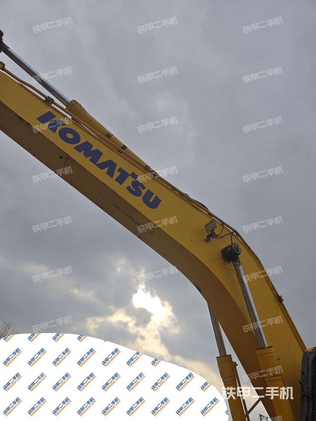 大臂整體?右側(cè)（工作和回轉(zhuǎn)裝置）