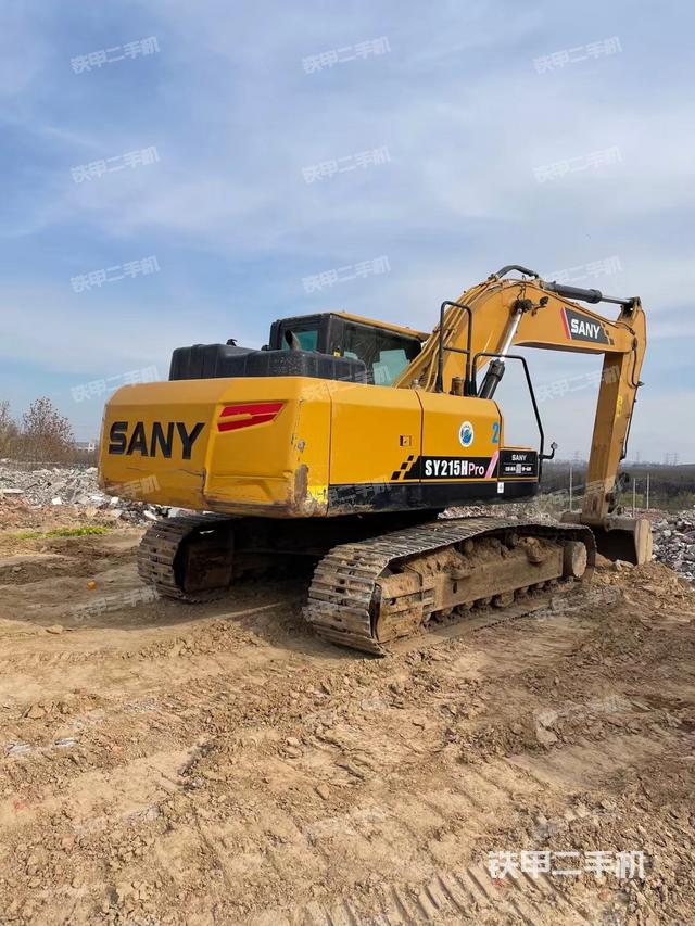 整機右后45°（整機外觀）