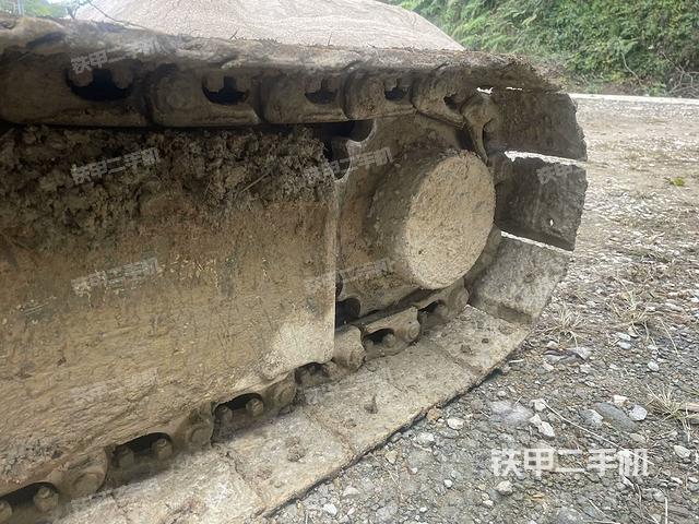 右驅(qū)動(dòng)輪(行走機(jī)構(gòu)) 右驅(qū)動(dòng)輪(行走機(jī)構(gòu))