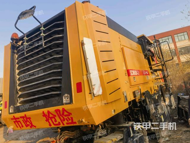 整機右后45°(設(shè)備外觀及核心部件) 整機右后45°(設(shè)備外觀及核心部件)