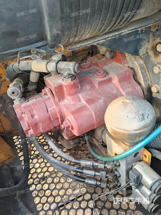 液壓泵室（大件艙室）