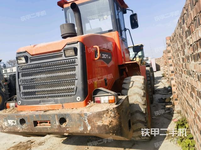 整機右后45°（整機外觀及大件）