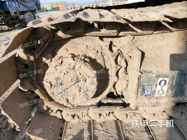 左驅(qū)動(dòng)輪（行走機(jī)構(gòu)）