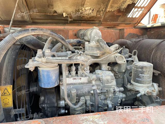 發(fā)動(dòng)機(jī)室(上車部件) 發(fā)動(dòng)機(jī)室(上車部件)