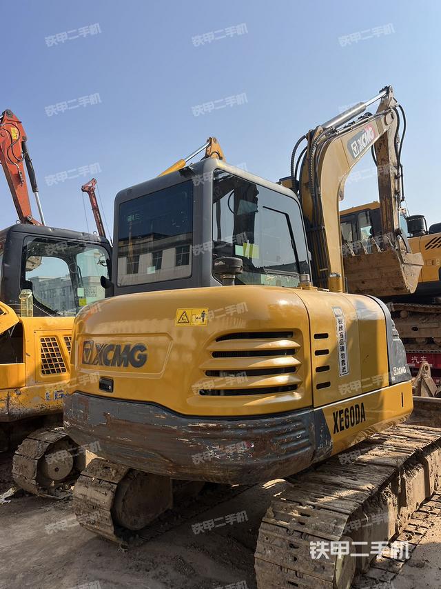 整机右后45°（整机外观）