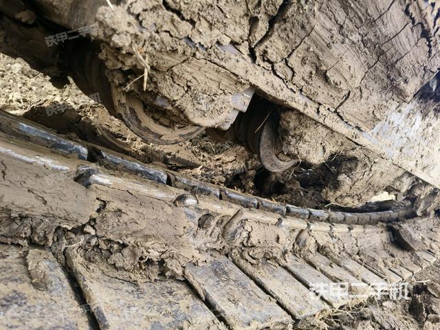 左導(dǎo)向輪（行走機(jī)構(gòu)）