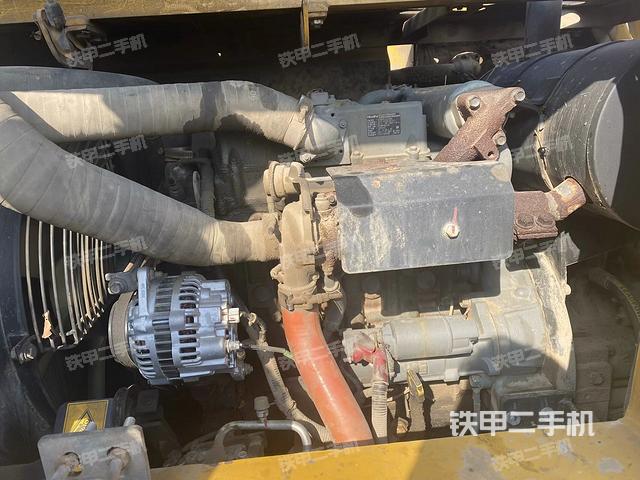 發(fā)動機室(上車部件) 發(fā)動機室(上車部件)
