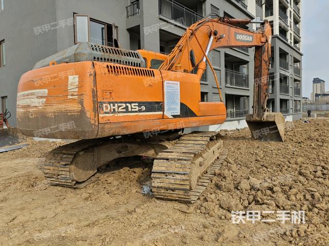 整機(jī)右后45°（整機(jī)外觀）