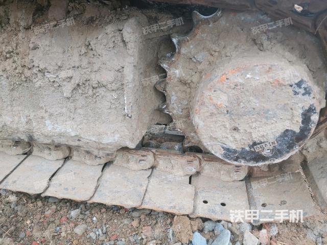 右驅(qū)動(dòng)輪（行走機(jī)構(gòu)）