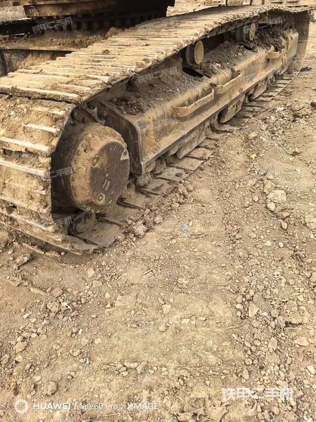 左托鏈輪和鏈筋(行走機(jī)構(gòu)) 左托鏈輪和鏈筋(行走機(jī)構(gòu))