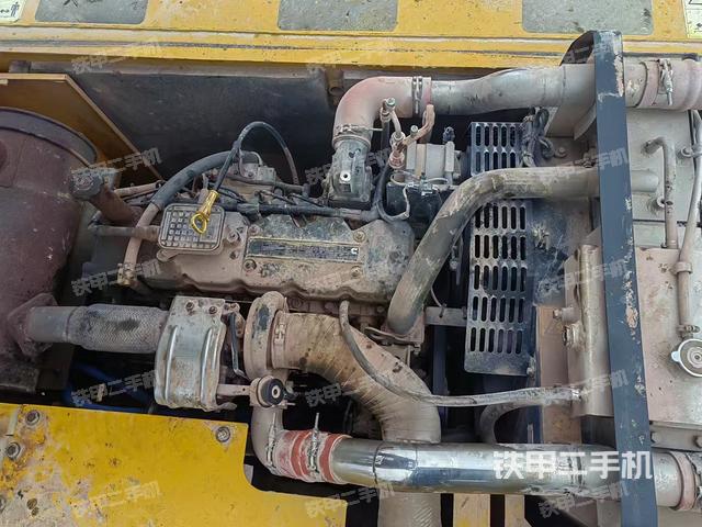 发动机整体俯视（整机外观）