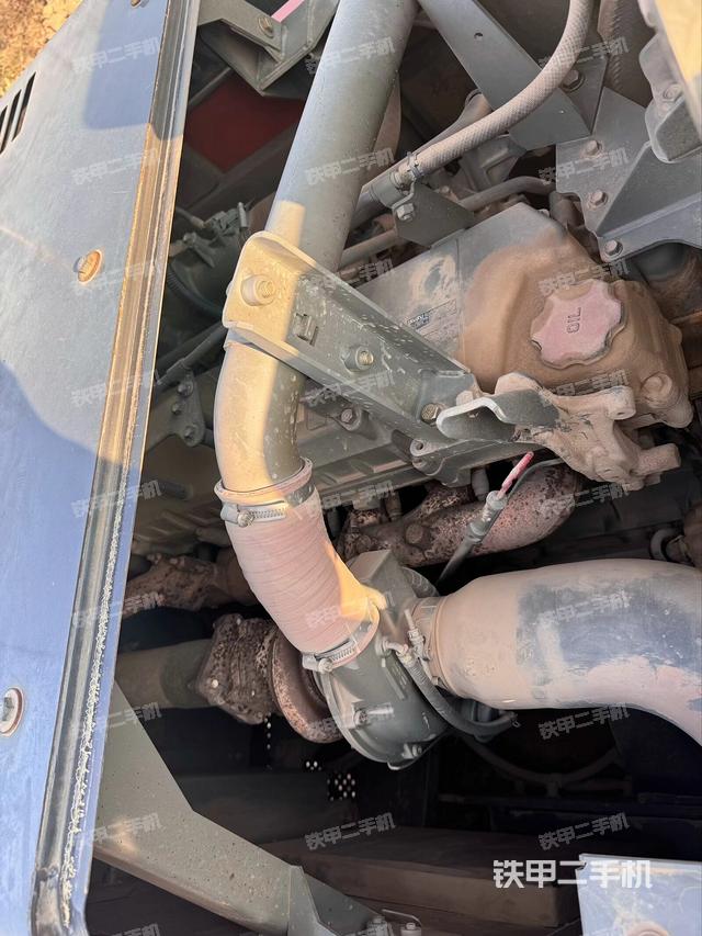 氣門室蓋螺絲特寫（上車部件）