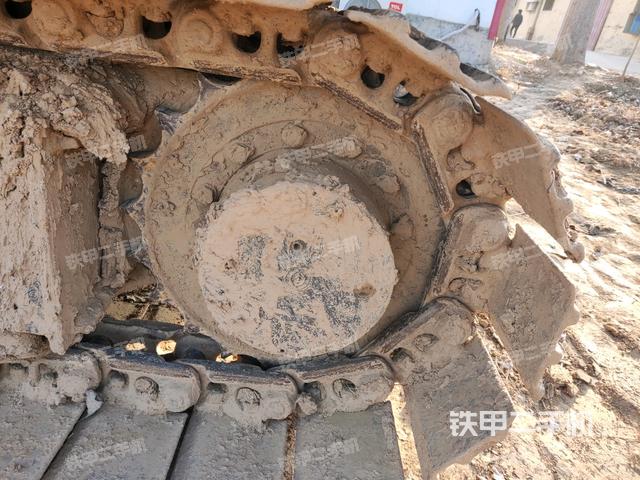 右驅(qū)動(dòng)輪（行走機(jī)構(gòu)）