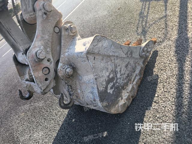 鏟斗45度（工作和回轉(zhuǎn)裝置）