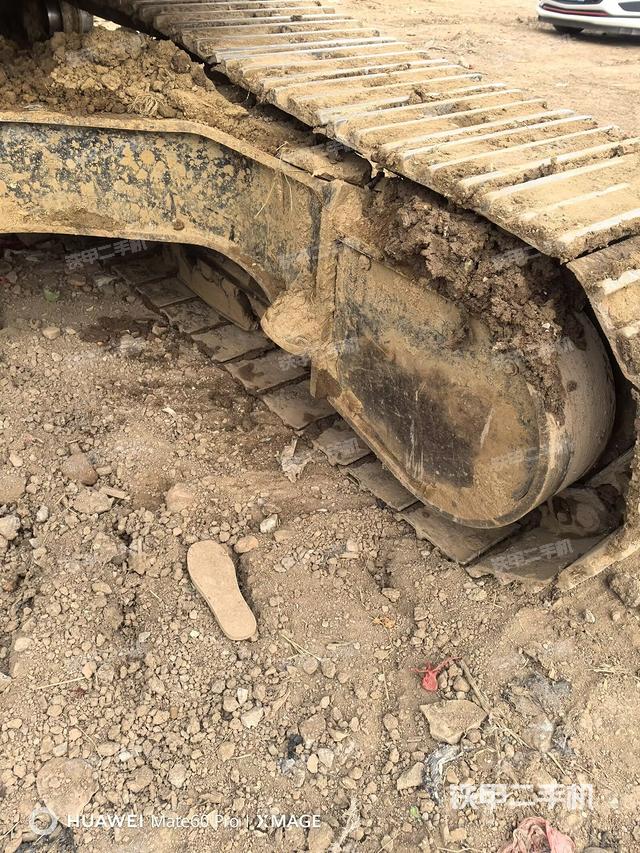 右側(cè)行走馬達(dá)蓋板(行走機(jī)構(gòu)) 右側(cè)行走馬達(dá)蓋板(行走機(jī)構(gòu))