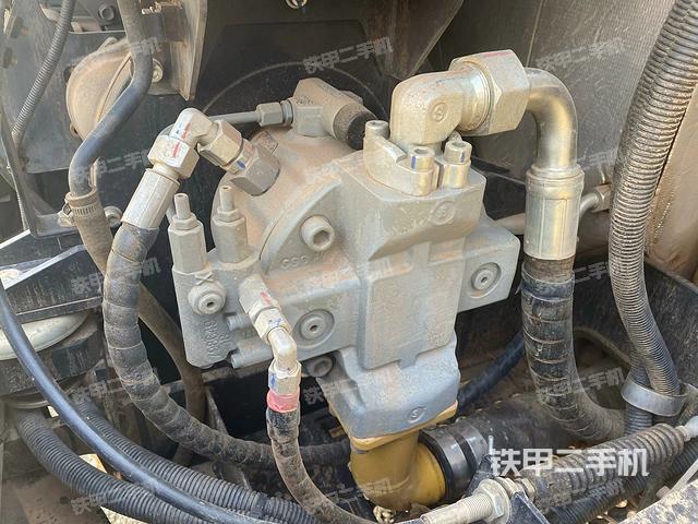 液壓泵室（大件艙室）