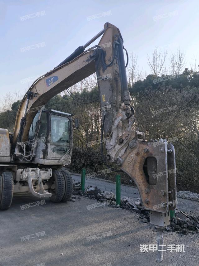 大臂整體?右側(cè)（工作和回轉(zhuǎn)裝置）