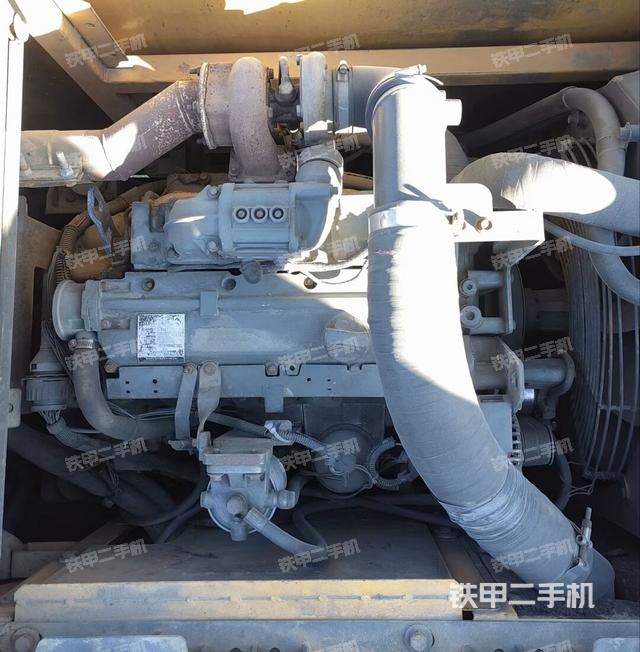 發(fā)動(dòng)機(jī)整體俯視(整機(jī)外觀) 發(fā)動(dòng)機(jī)整體俯視(整機(jī)外觀)