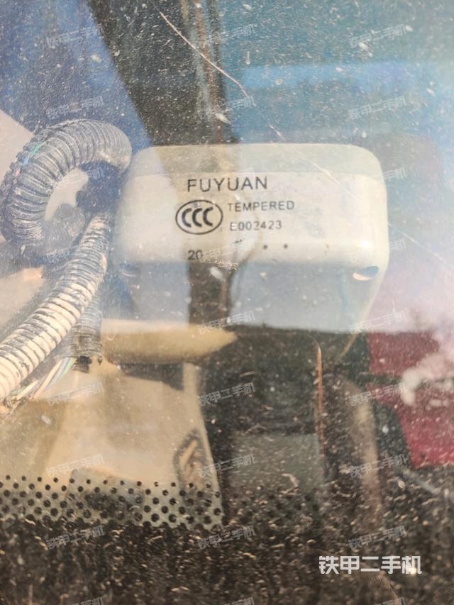 后窗玻璃角標(biāo)（駕駛室部分）