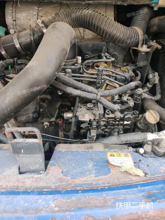 發(fā)動(dòng)機(jī)室(上車部件) 發(fā)動(dòng)機(jī)室(上車部件)