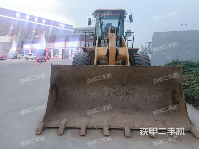 工作装置整体（整机外观及大件）