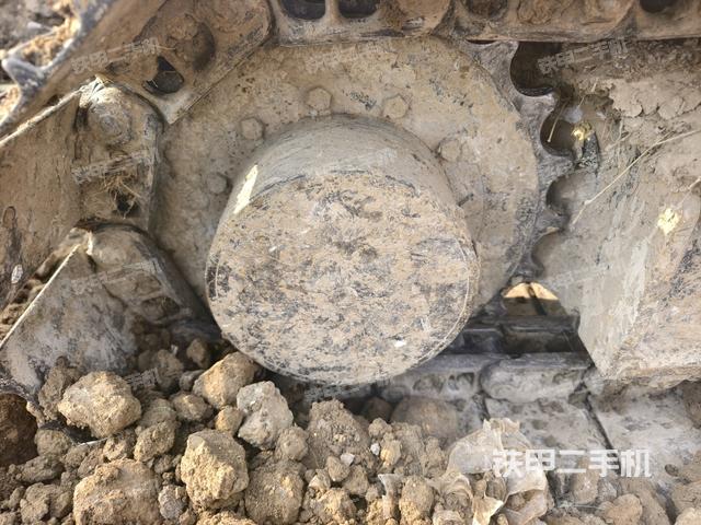 右側(cè)行走馬達(dá)蓋板(行走機(jī)構(gòu)) 右側(cè)行走馬達(dá)蓋板(行走機(jī)構(gòu))