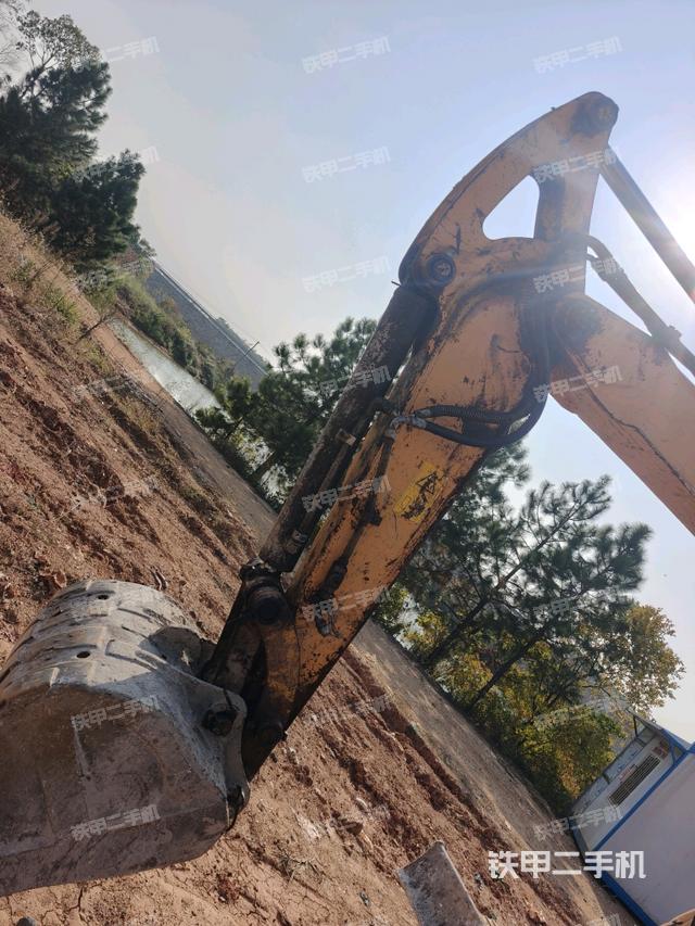 鏟斗45度（工作和回轉(zhuǎn)裝置）