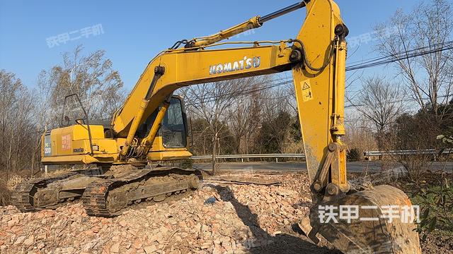 整機(jī)右后45°(整機(jī)外觀) 整機(jī)右后45°(整機(jī)外觀)