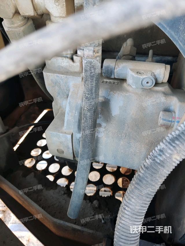 液壓泵室（大件艙室）