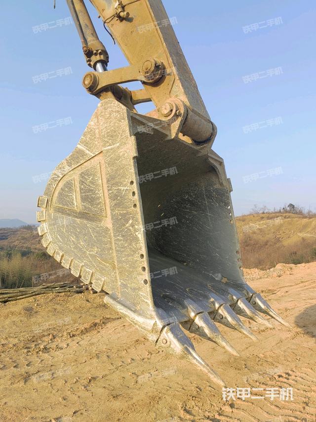 大臂根部?斜視（工作和回轉(zhuǎn)裝置）