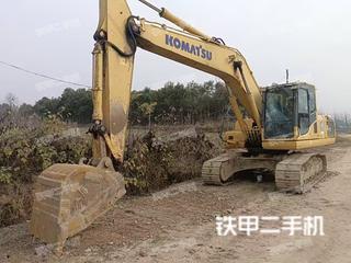 信陽(yáng)小松PC200-8M0挖掘機(jī)實(shí)拍圖片