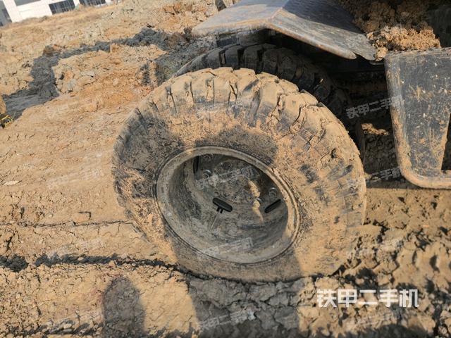 左驅動輪(行走機構) 左驅動輪(行走機構)