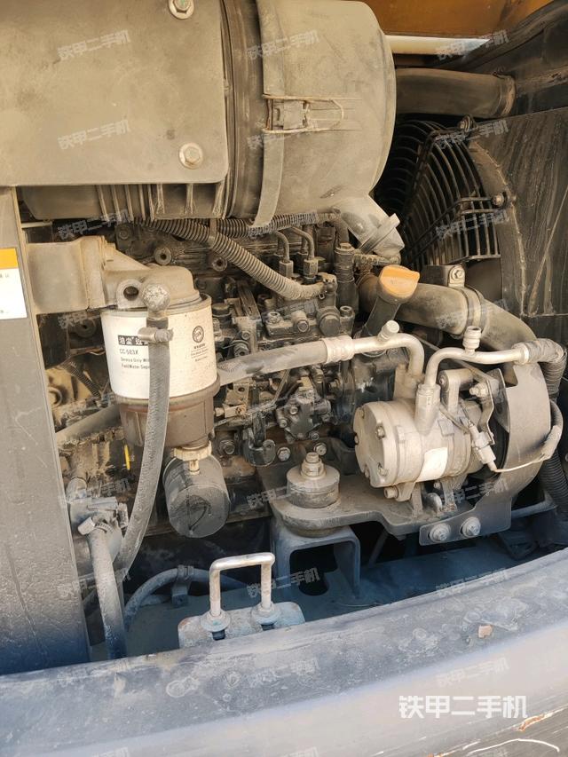 發(fā)動(dòng)機(jī)室(上車部件) 發(fā)動(dòng)機(jī)室(上車部件)