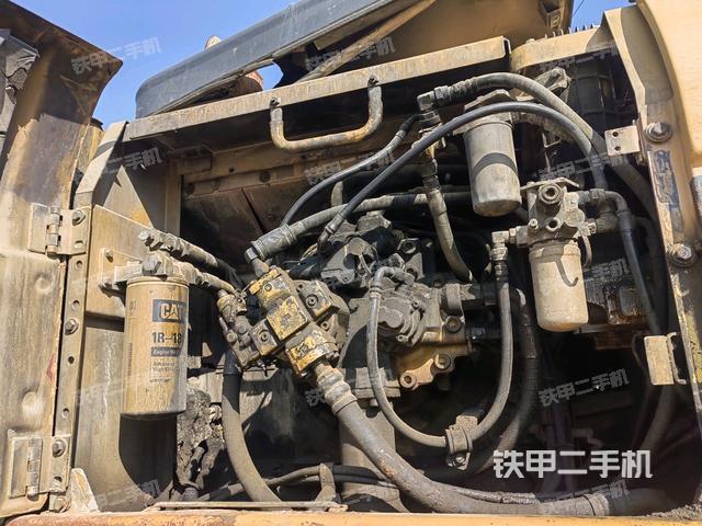 散熱器正面（大件艙室）