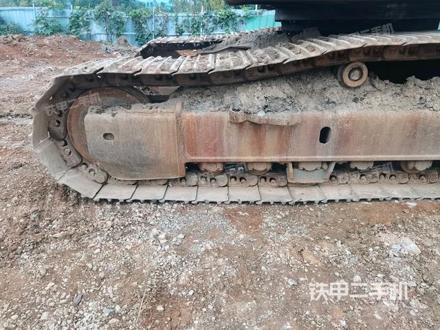 左驅(qū)動(dòng)輪(行走機(jī)構(gòu)) 左驅(qū)動(dòng)輪(行走機(jī)構(gòu))