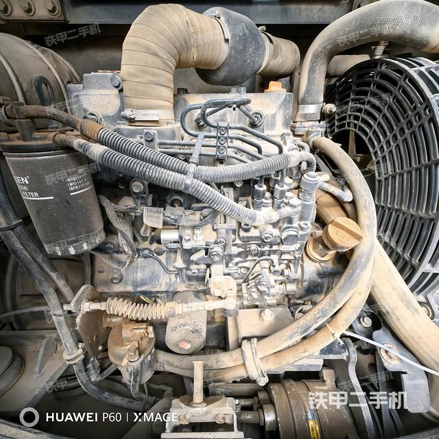 發(fā)動(dòng)機(jī)整體俯視(整機(jī)外觀) 發(fā)動(dòng)機(jī)整體俯視(整機(jī)外觀)