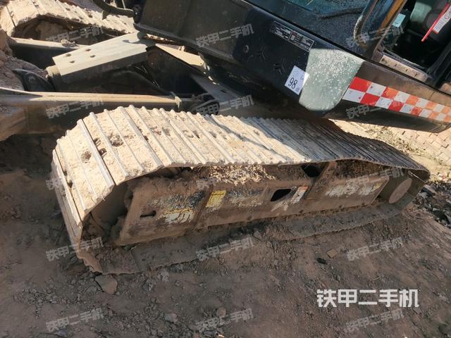 左側(cè)履帶整體?（行走機構(gòu)）