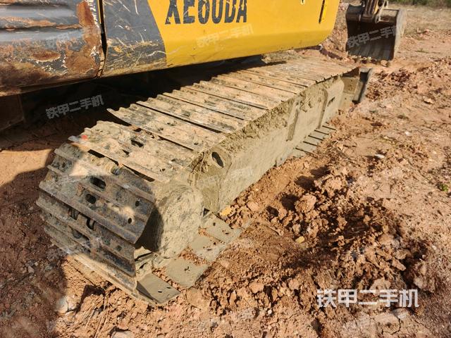 右側履帶整體?（行走機構）