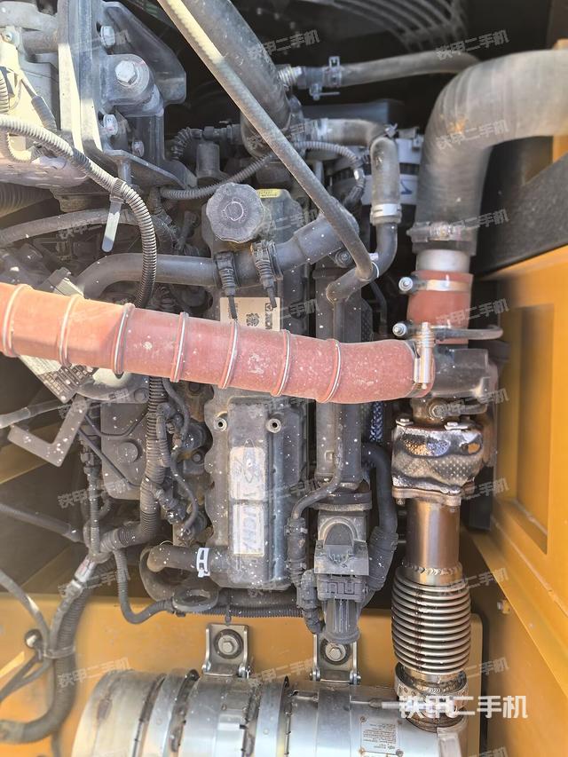 發(fā)動機整體俯視（整機外觀）