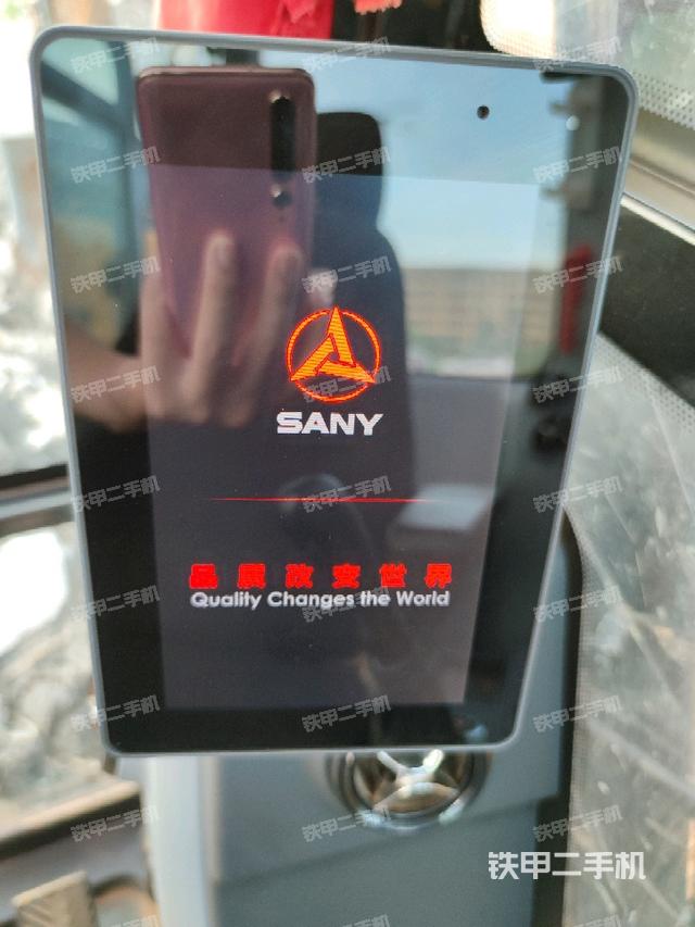 顯示屏?(駕駛室部分) 顯示屏?(駕駛室部分)