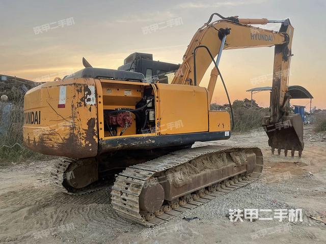 整机右后45°（整机外观）