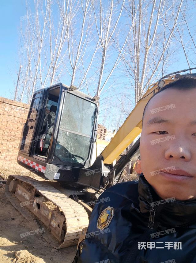 三一重工SY55C挖掘机的设备实拍-第1张实拍照片